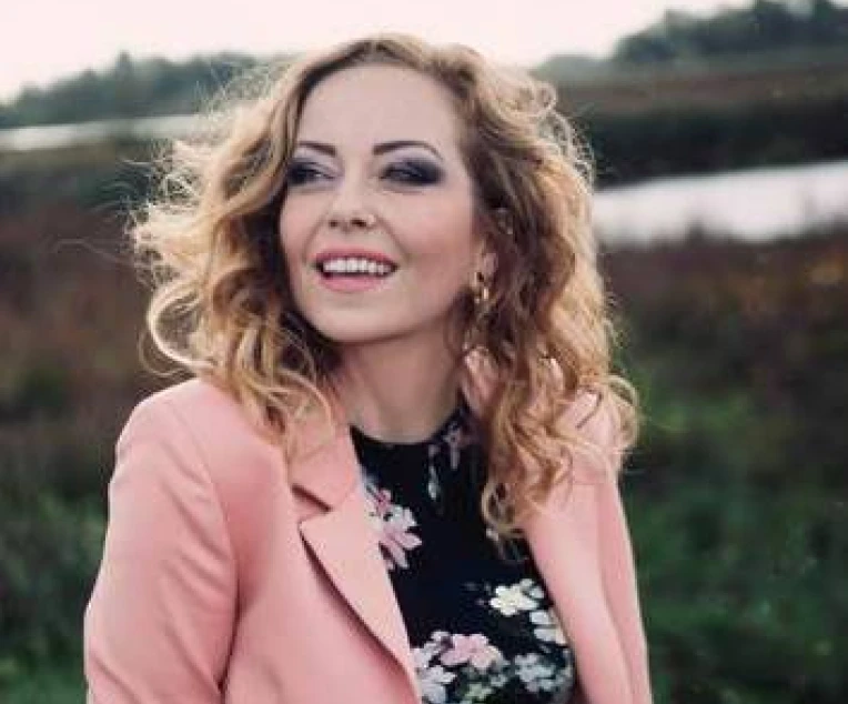 Anneke van Giersbergen